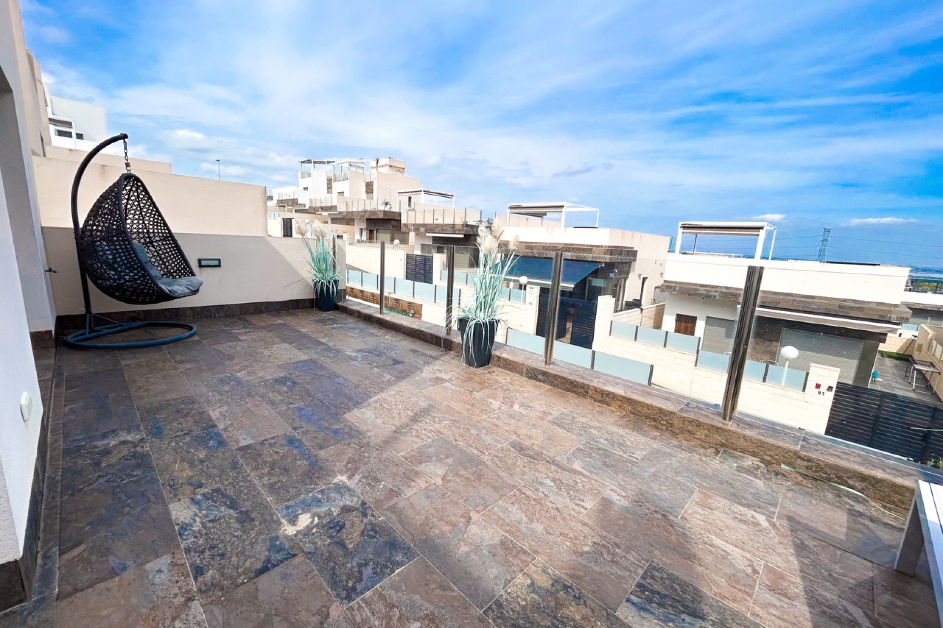 Reventa - Villa - Villamartin - Villamartín