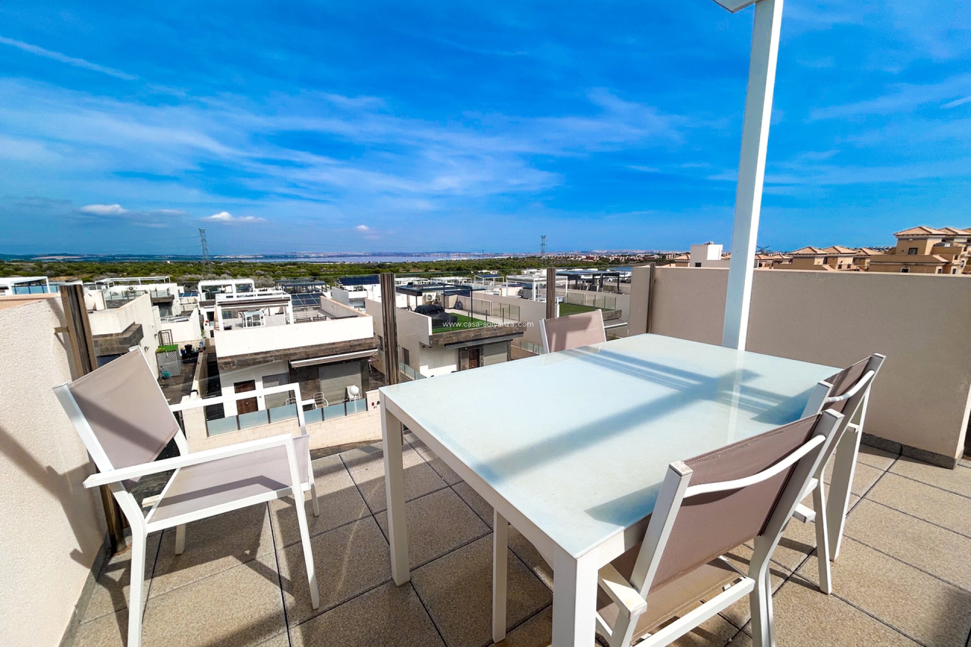 Reventa - Villa - Villamartin - Villamartín