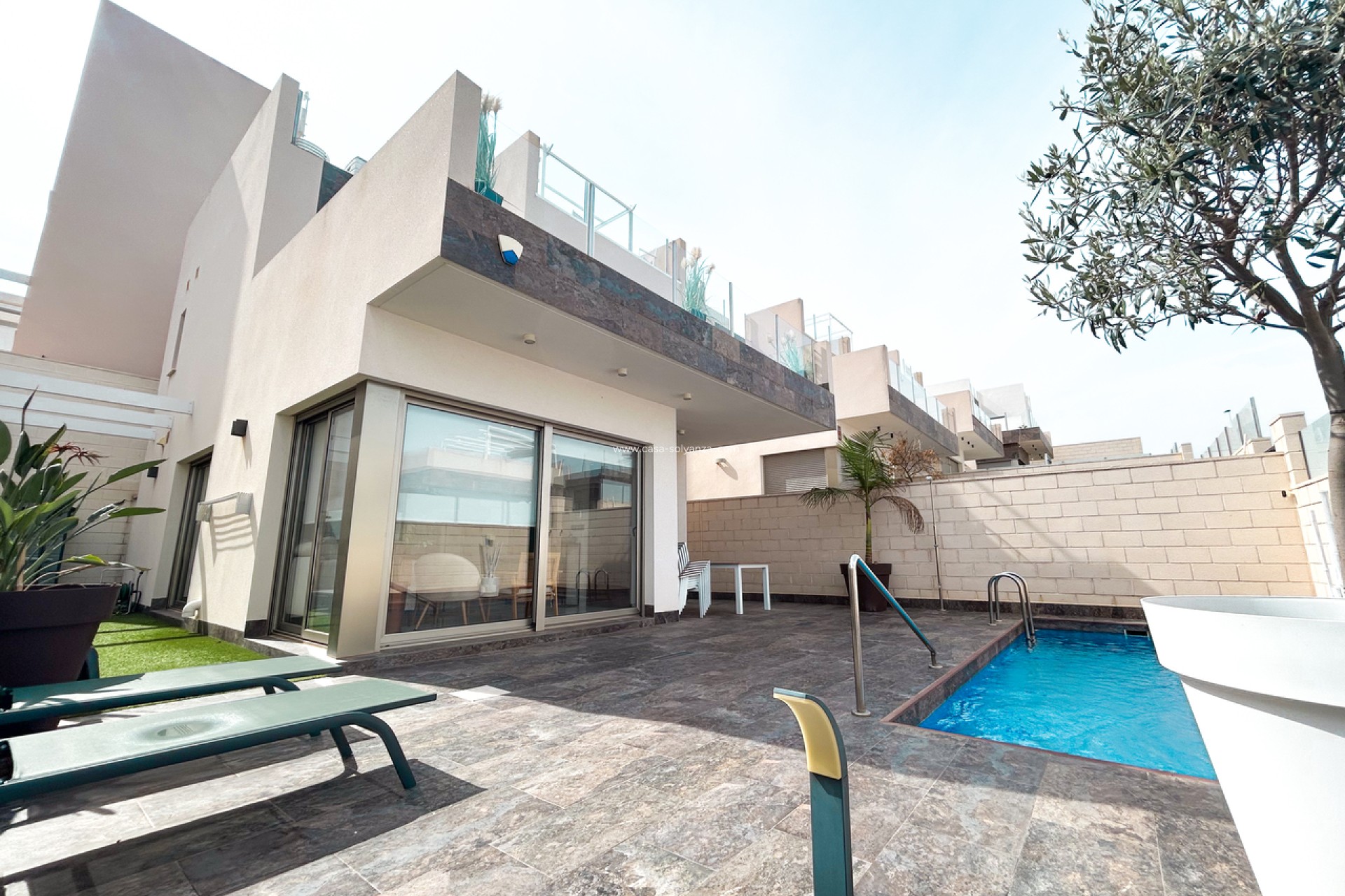 Reventa - Villa - Villamartin - Villamartín