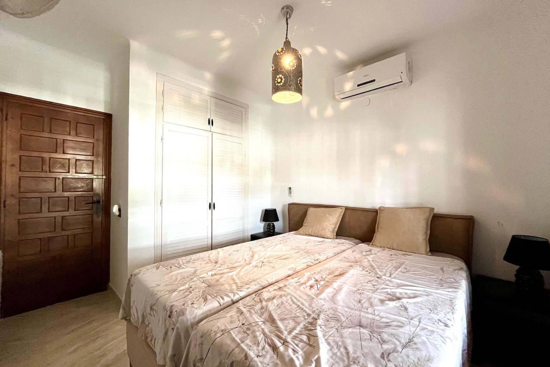 Reventa - Villa - Villamartin - Villamartín