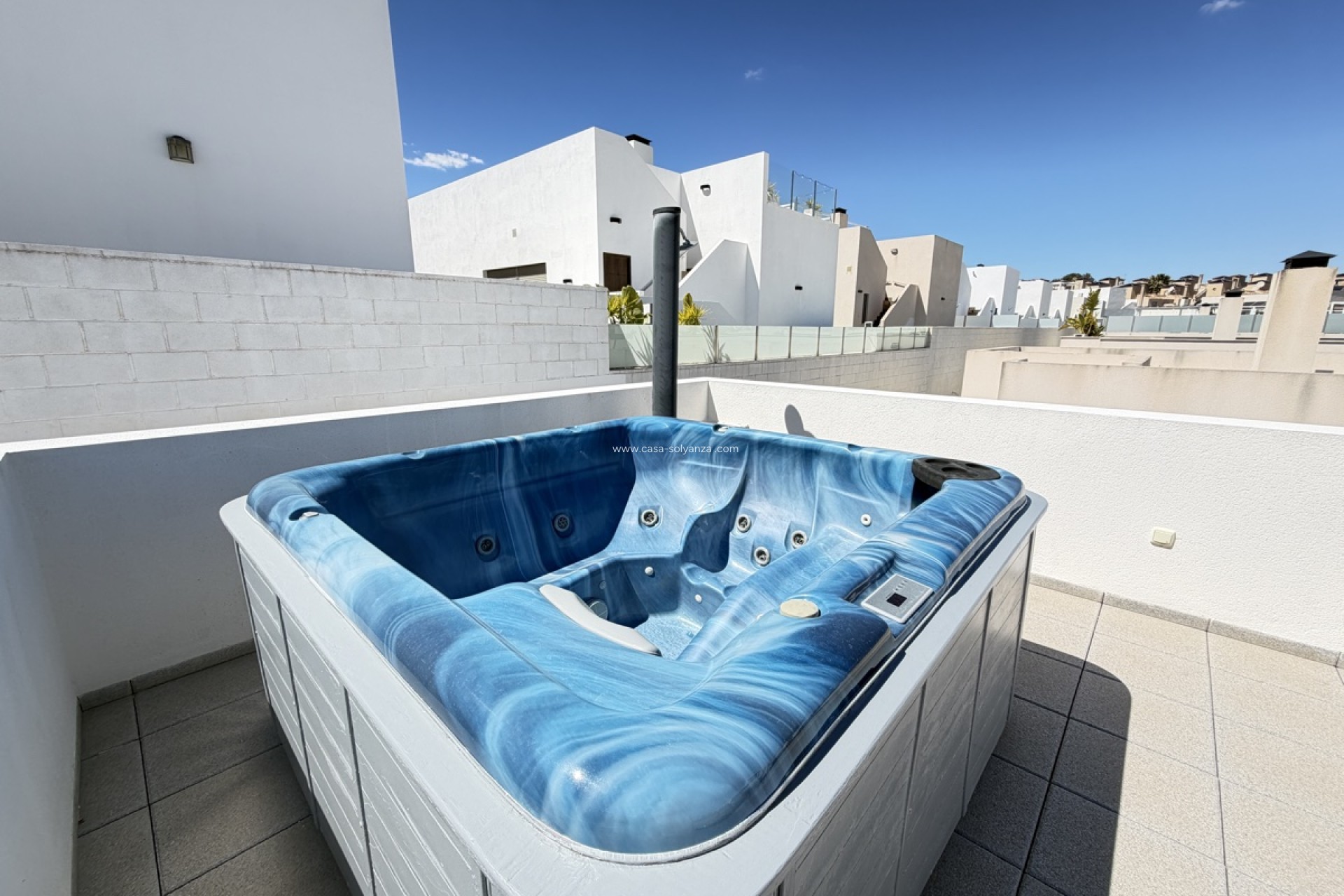 Reventa - Villa - Villamartin - Villamartín