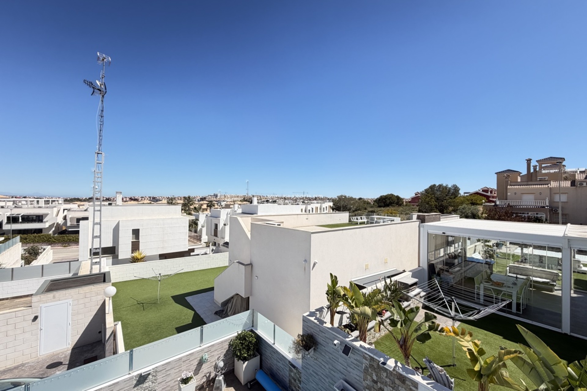 Reventa - Villa - Villamartin - Villamartín