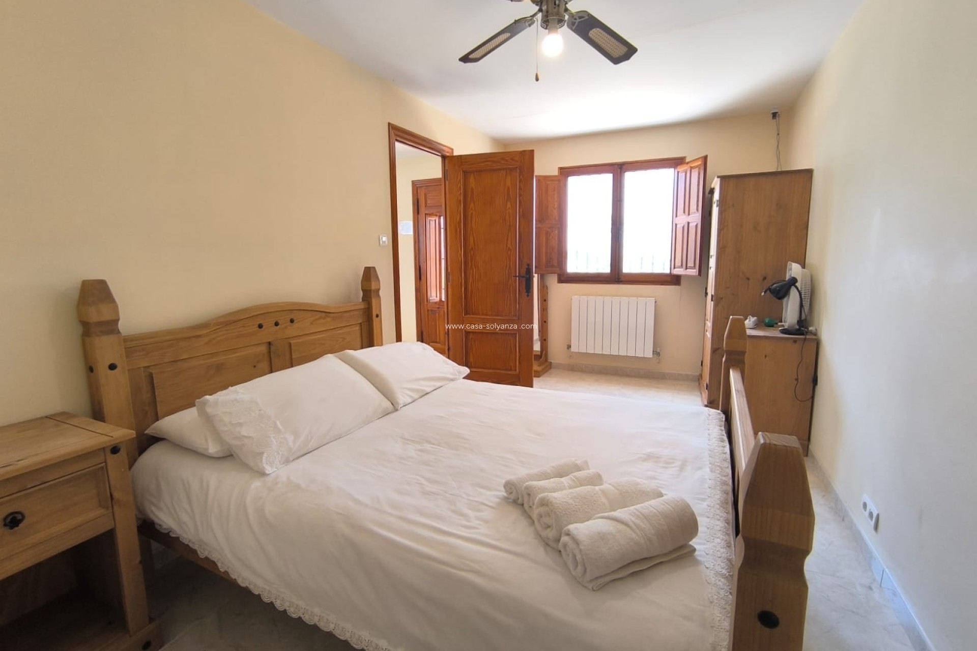 Reventa - Villa - Villena - Inland