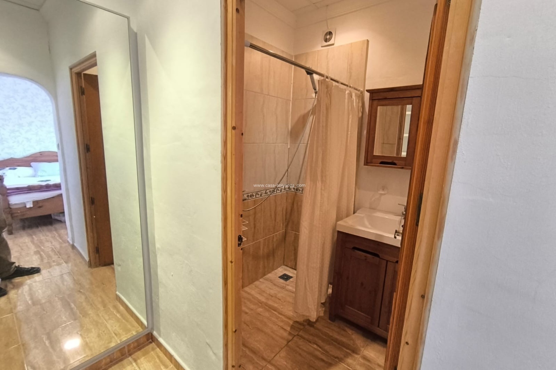 Reventa - Villa - Villena - Inland