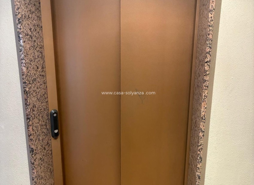 Revente - Appartement - Almoradí - Centro