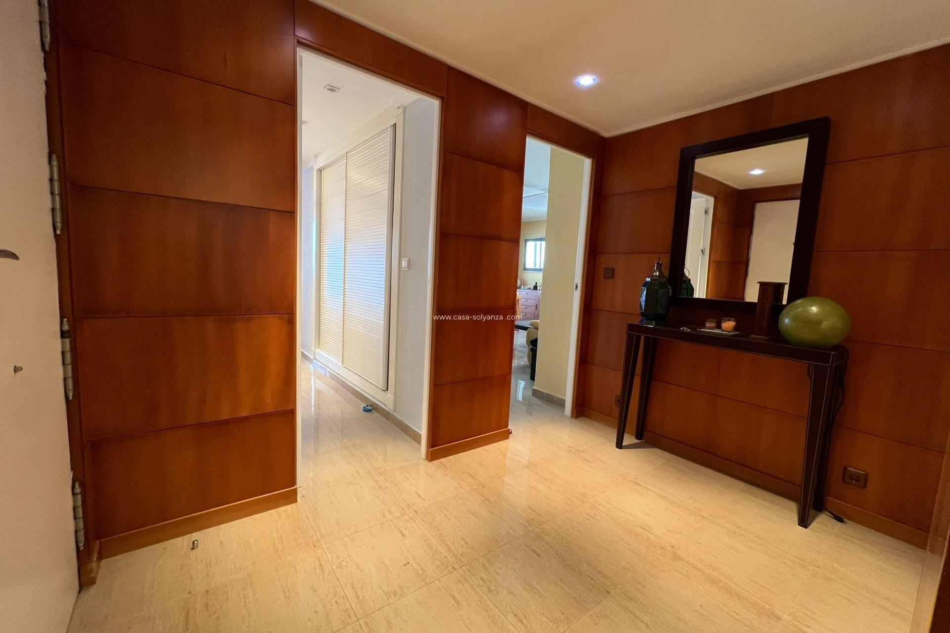 Revente - Appartement - Benidorm - Rincon De Loix Cruz