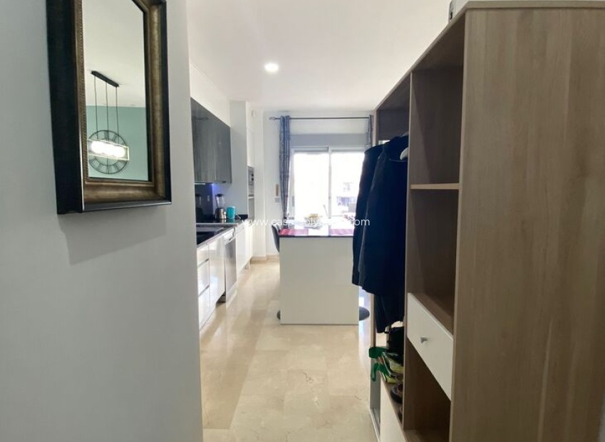 Revente - Appartement - Dehesa De Campoamor - Las Filipinas