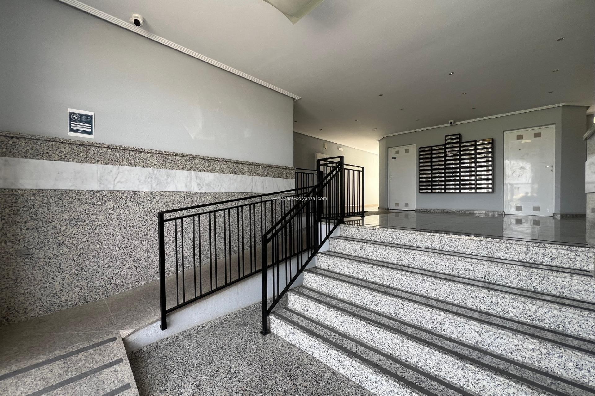 Revente - Appartement - Dolores - Comunidad Valenciana