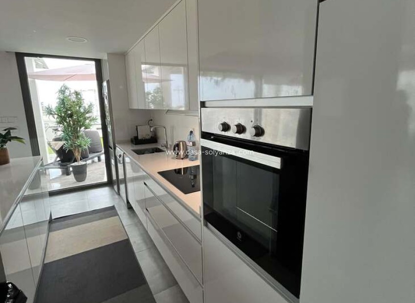 Revente - Appartement - Finestrat