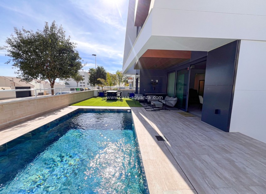 Revente - Appartement - Guardamar del Segura - Urbanizaciones