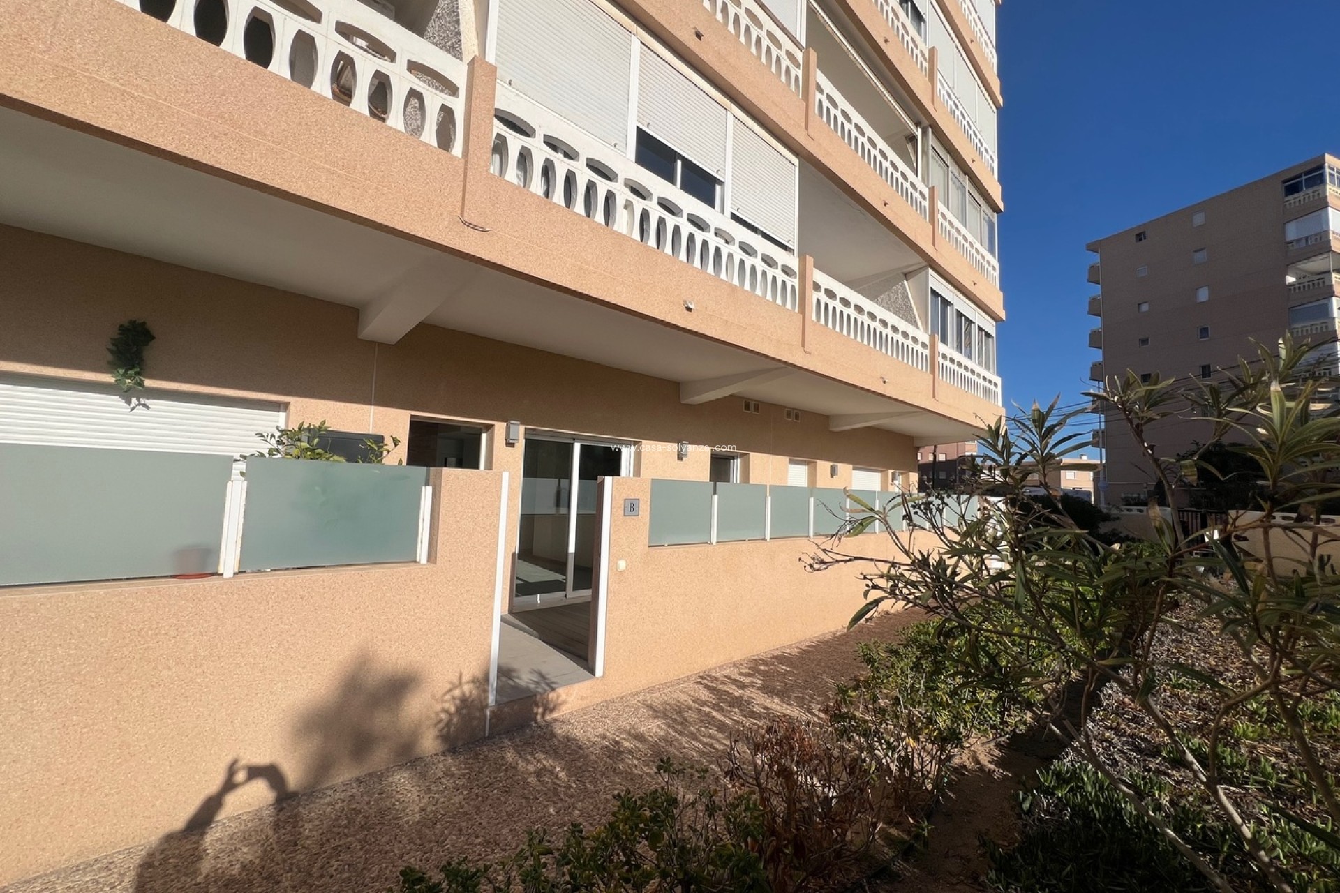 Revente - Appartement - La Mata - avda de los Europeos