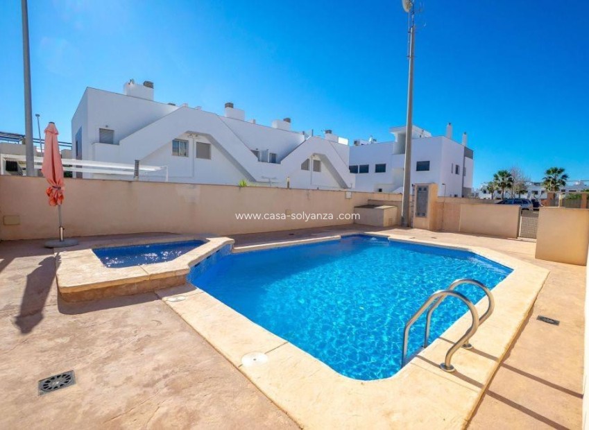 Revente - Appartement - Pilar de la Horadada - Torre de Horadada