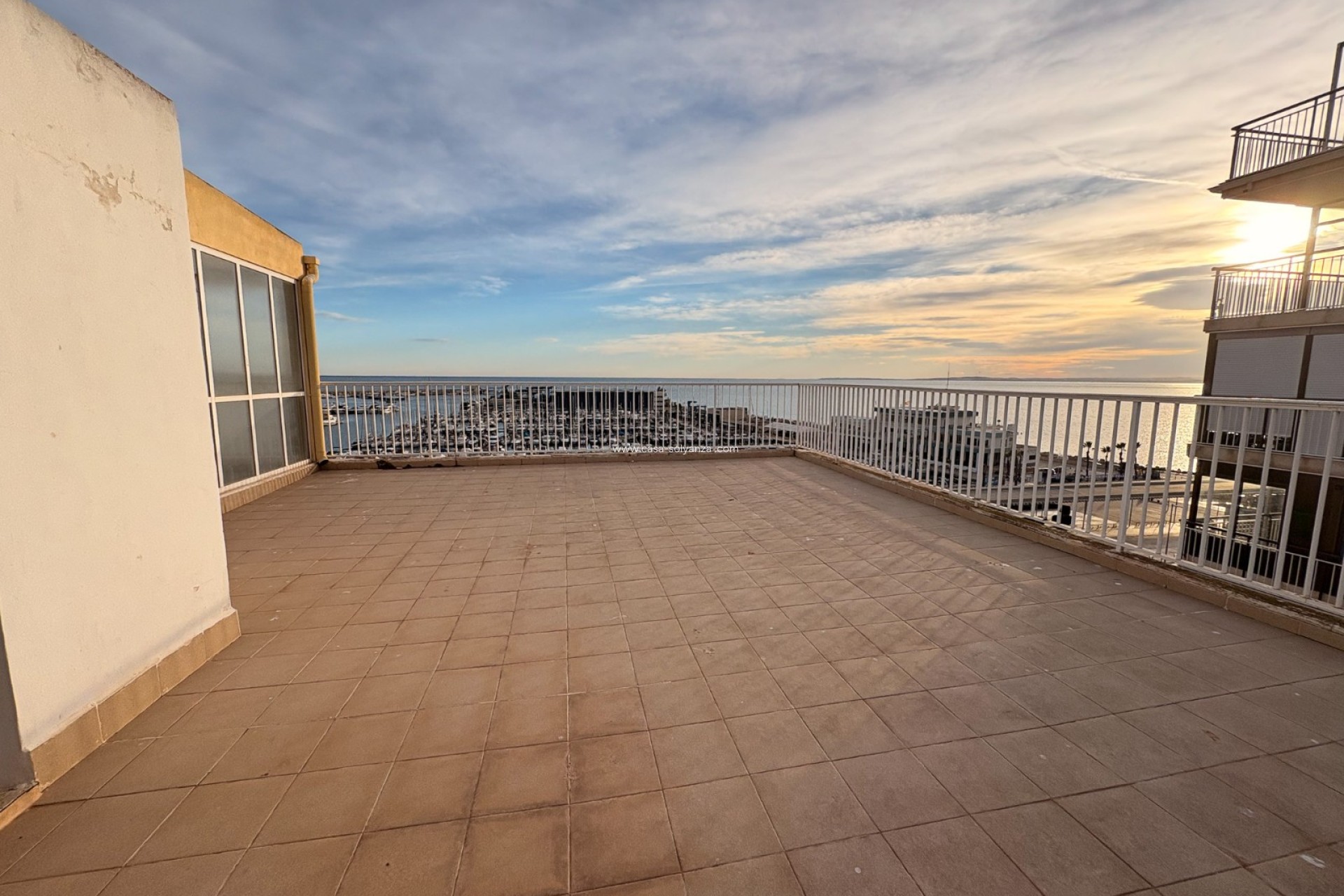 Revente - Appartement - Santa Pola - Puerto