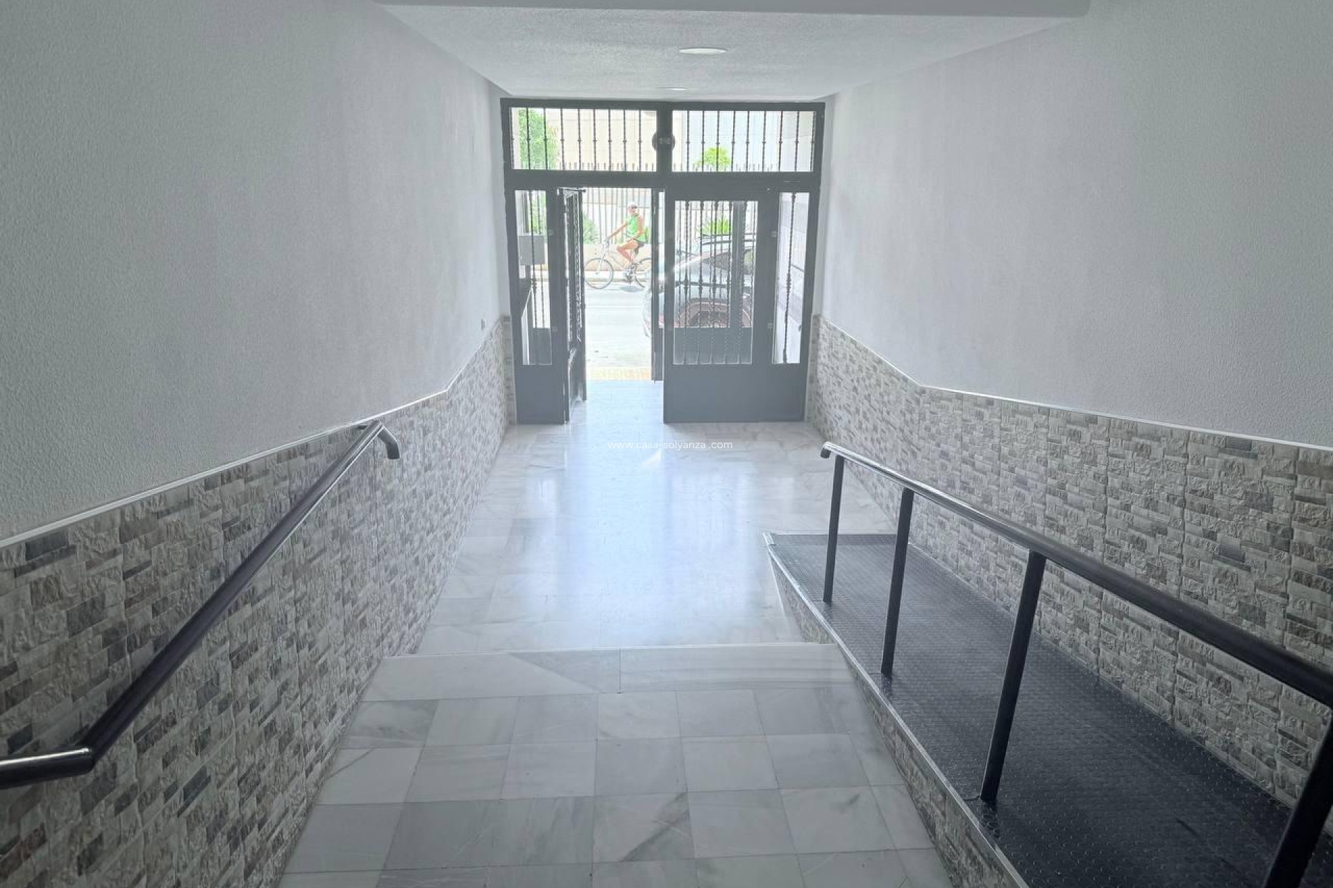 Revente - Appartement - Torrevieja - Acequion