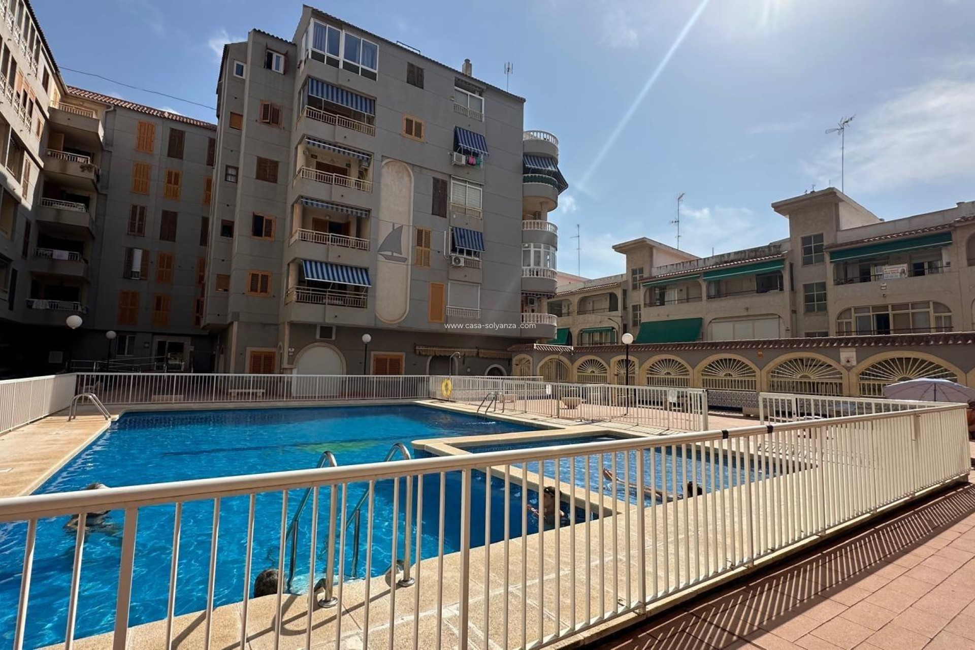 Revente - Appartement - Torrevieja - Acequion