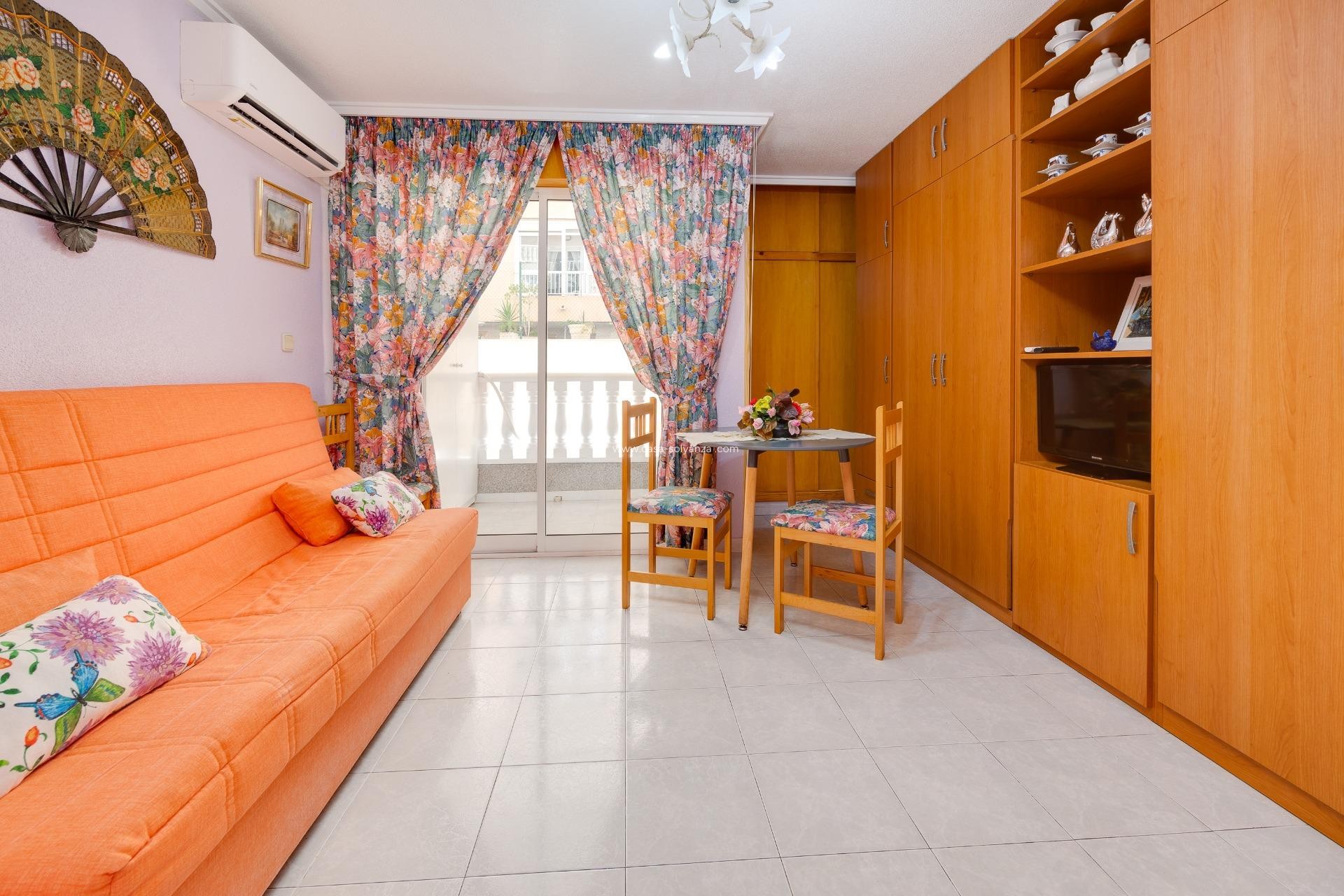 Revente - Appartement - Torrevieja - Acequion