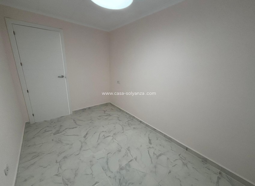 Revente - Appartement - Torrevieja - Acequion