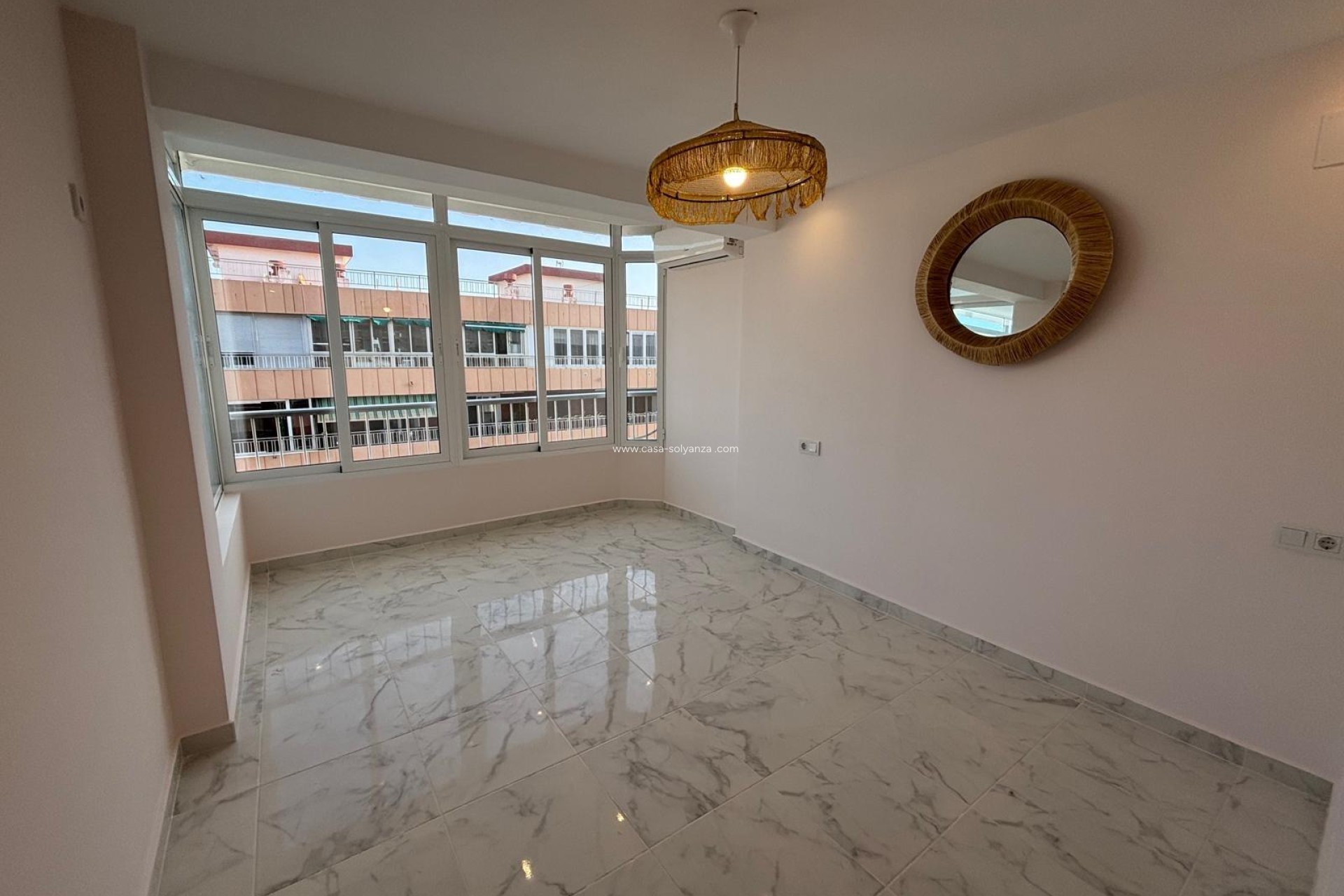 Revente - Appartement - Torrevieja - Acequion