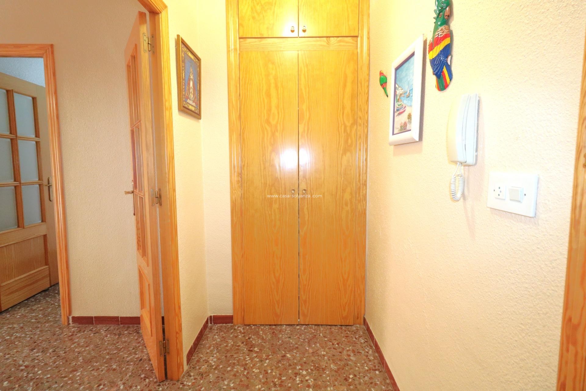 Revente - Appartement - Torrevieja - Acequion