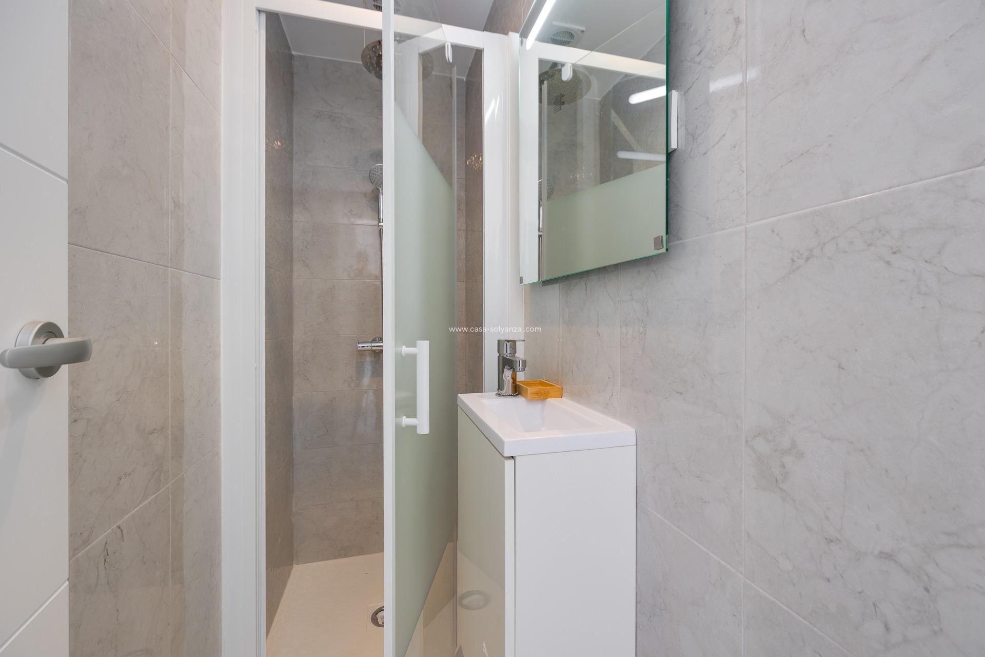 Revente - Appartement - Torrevieja - Acequion