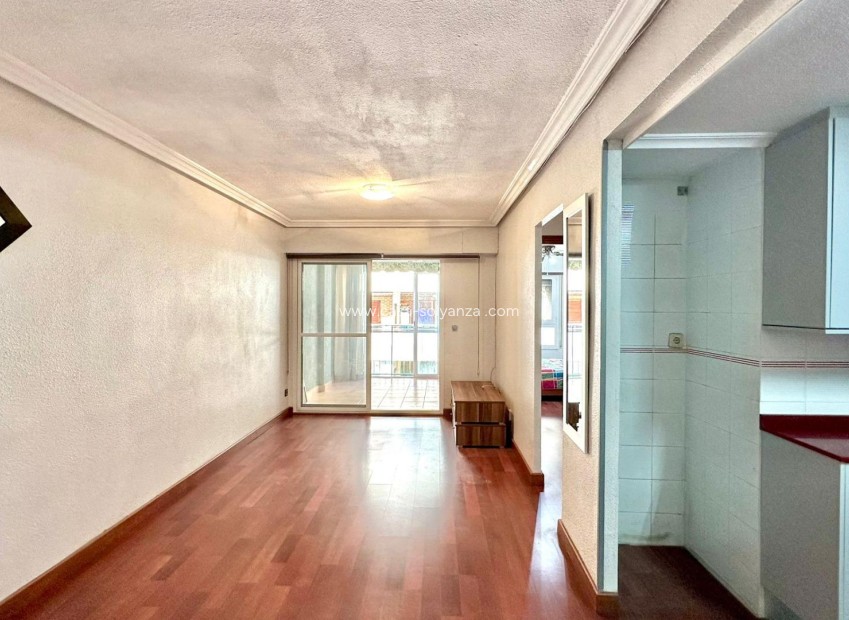 Revente - Appartement - Torrevieja - Acequion