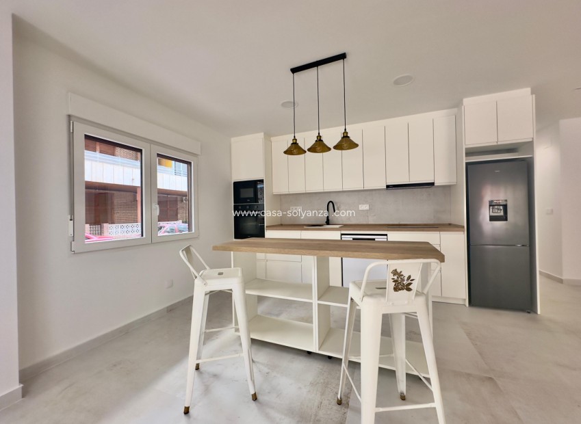 Revente - Appartement - Torrevieja - Acequion