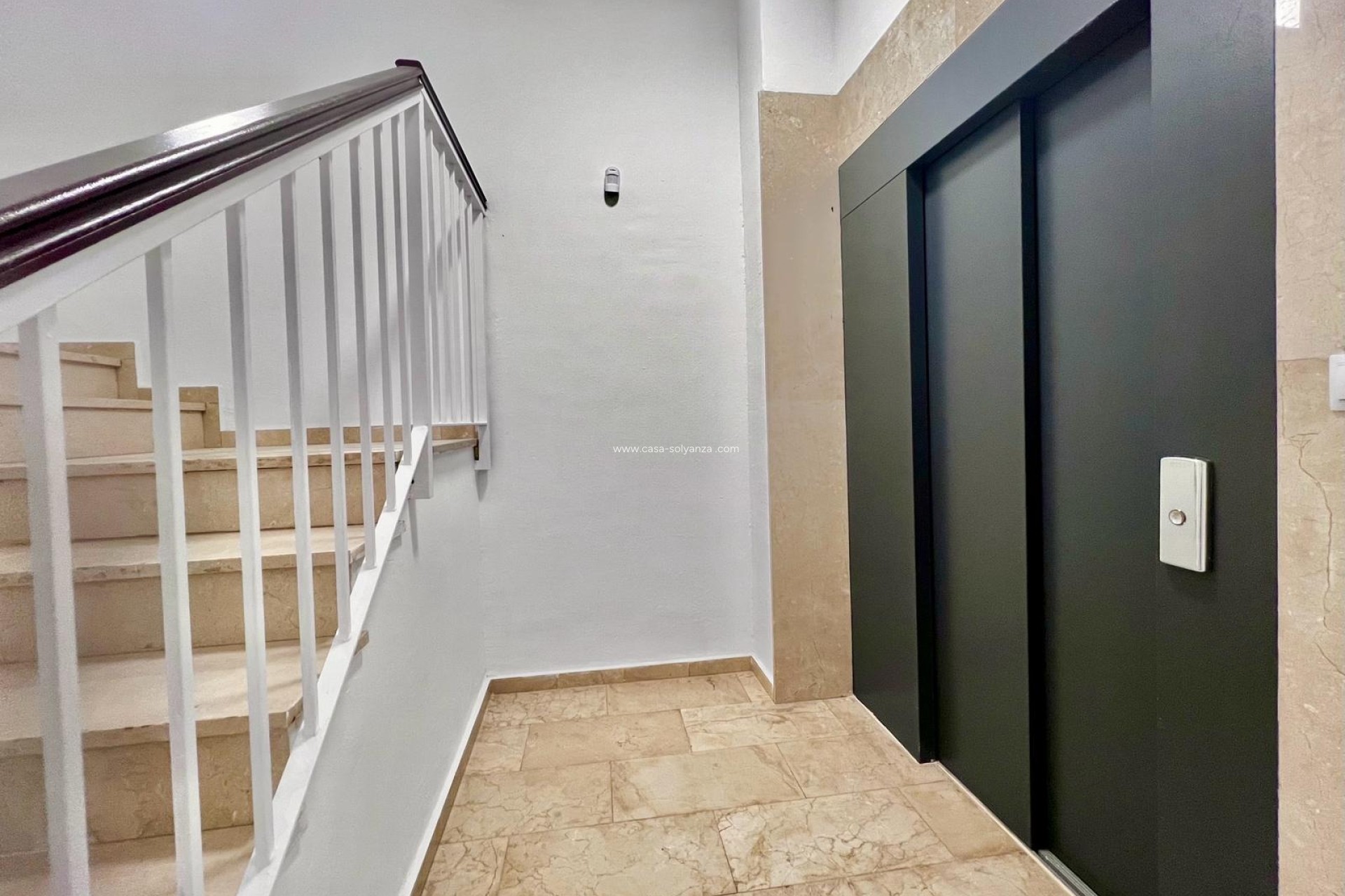 Revente - Appartement - Torrevieja - Acequion