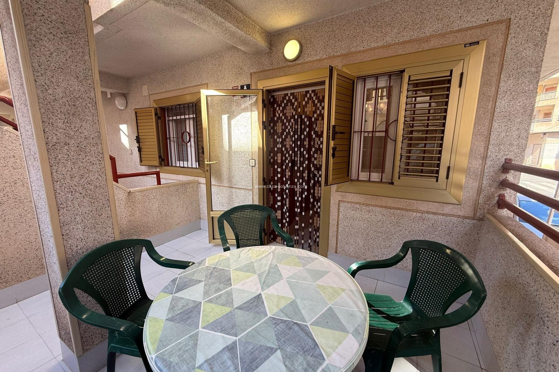 Revente - Appartement - Torrevieja - Acequion