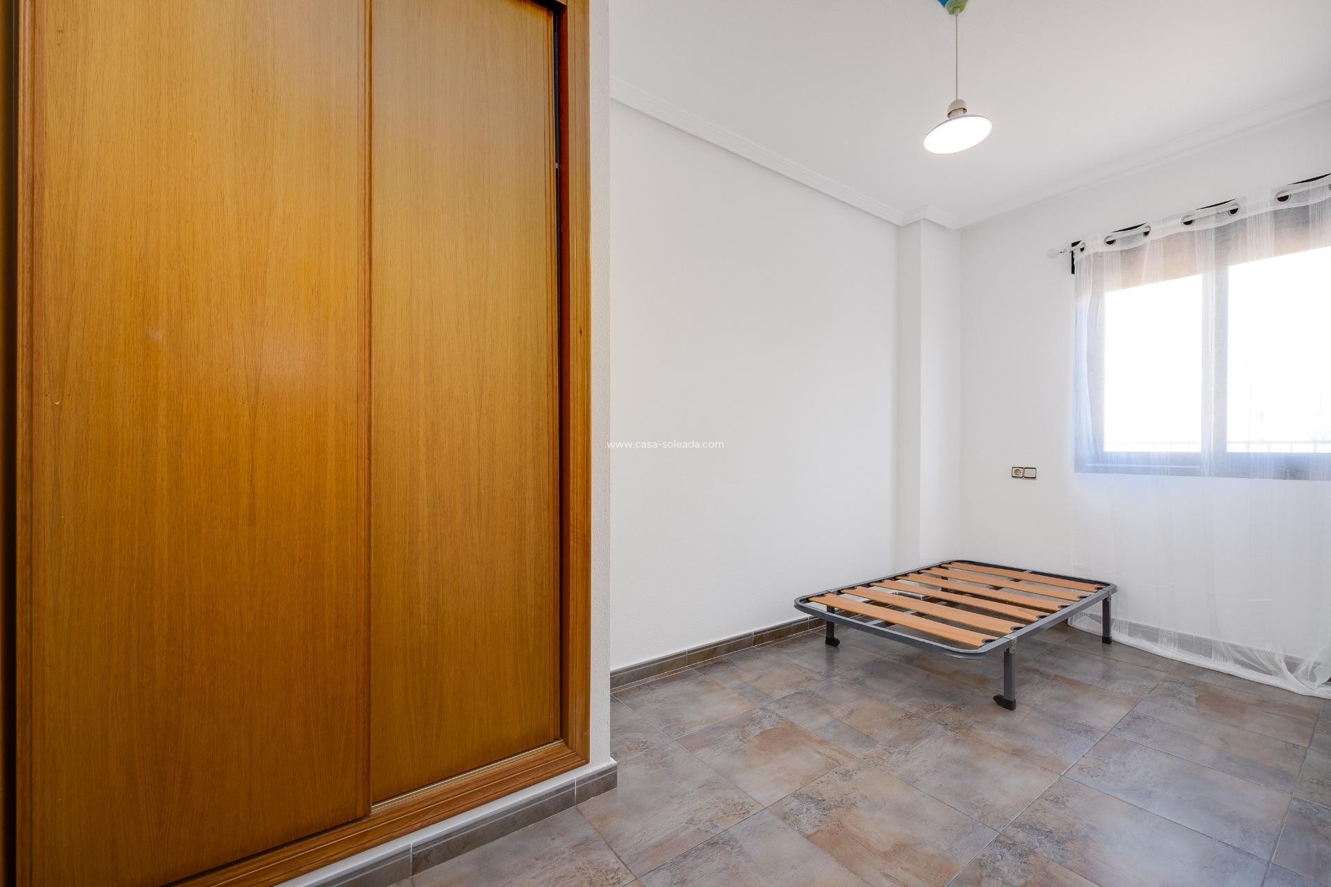 Revente - Appartement - Torrevieja - Center