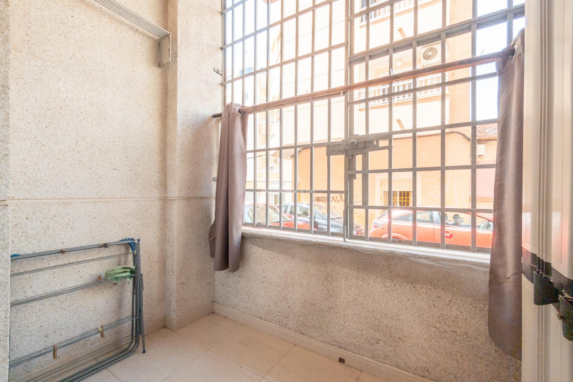Revente - Appartement - Torrevieja - Center