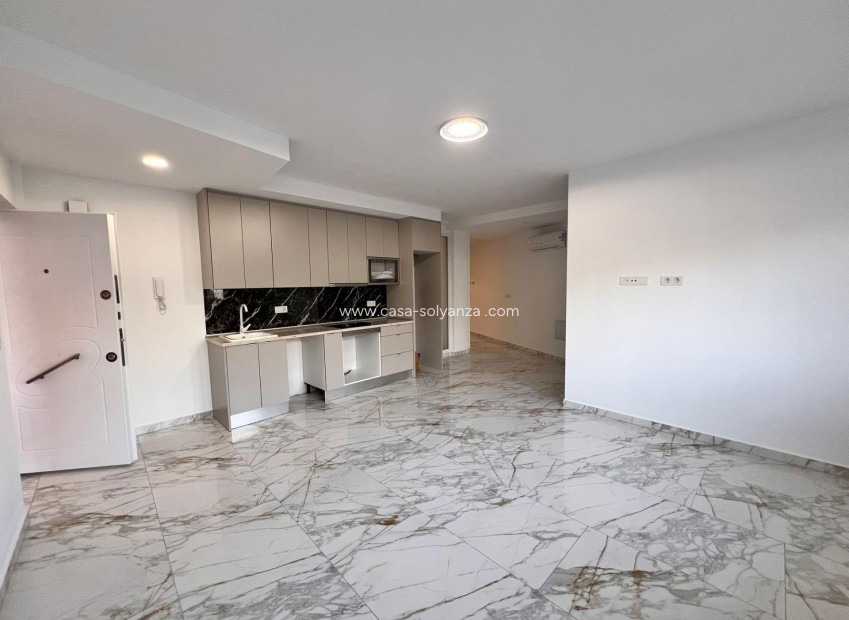 Revente - Appartement - Torrevieja - Center