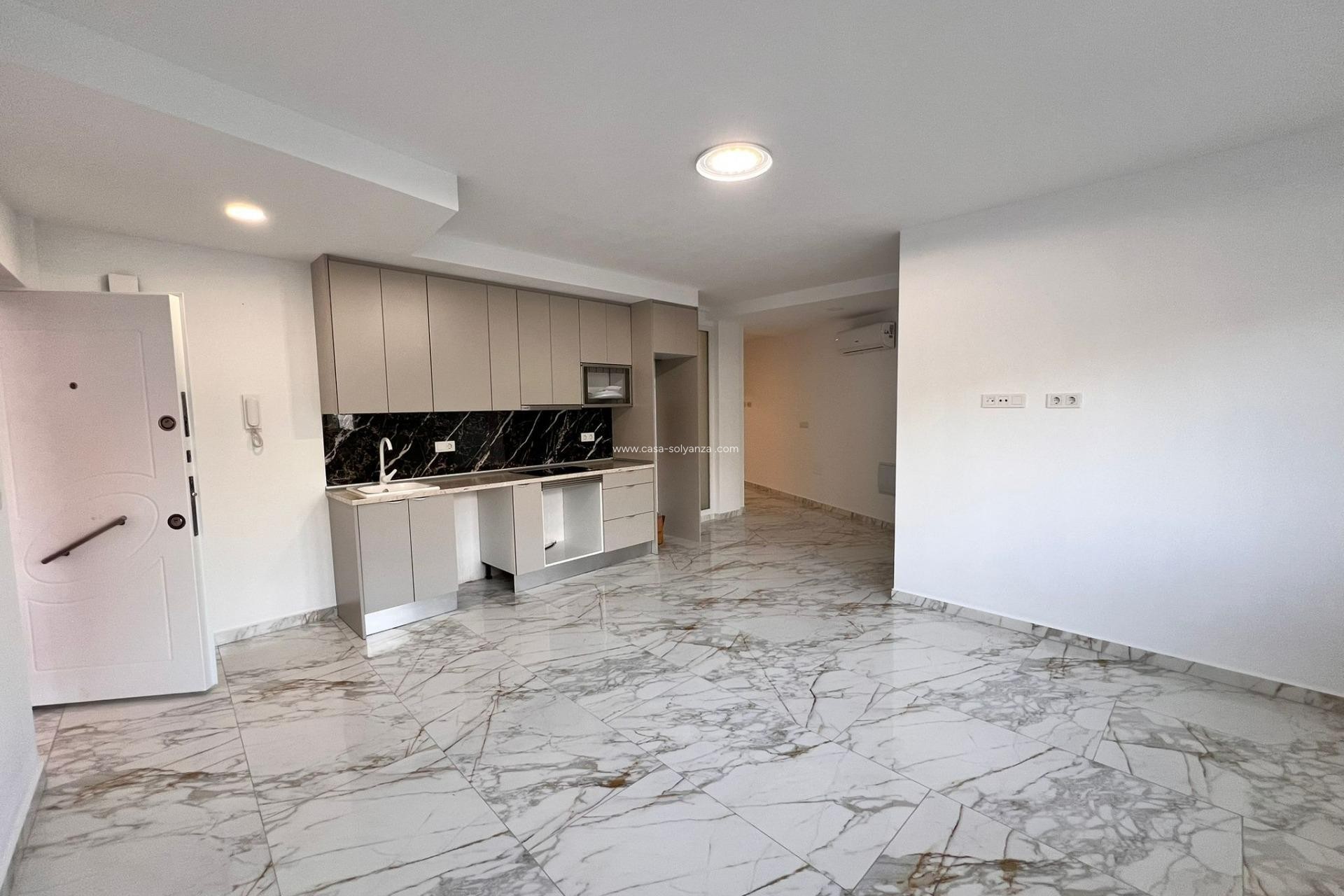 Revente - Appartement - Torrevieja - Center