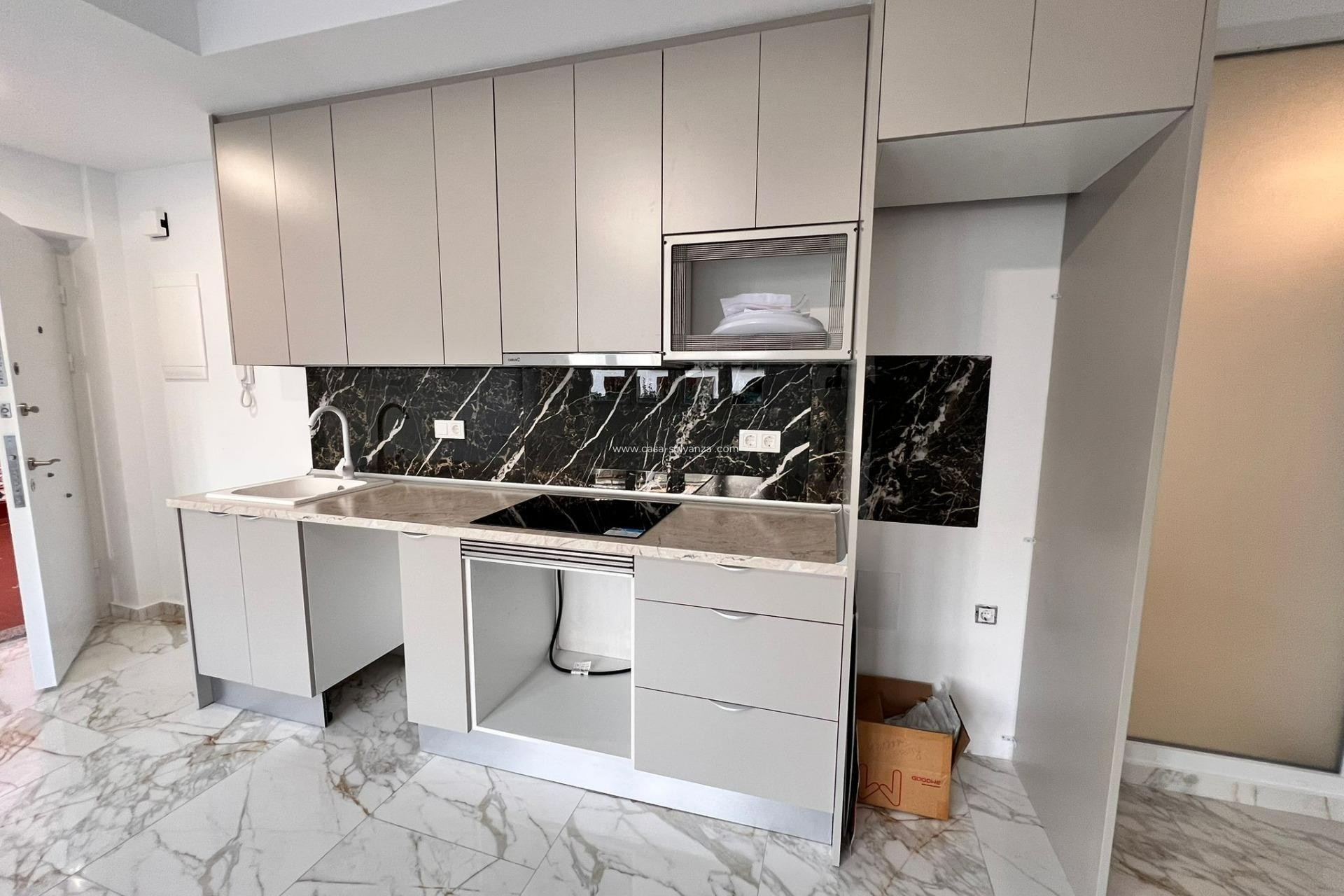 Revente - Appartement - Torrevieja - Center