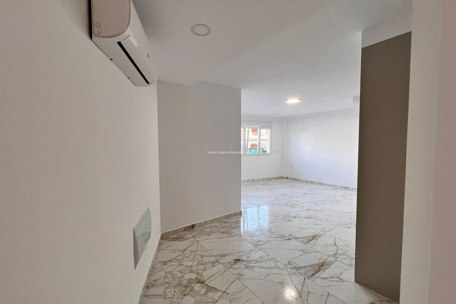 Revente - Appartement - Torrevieja - Center