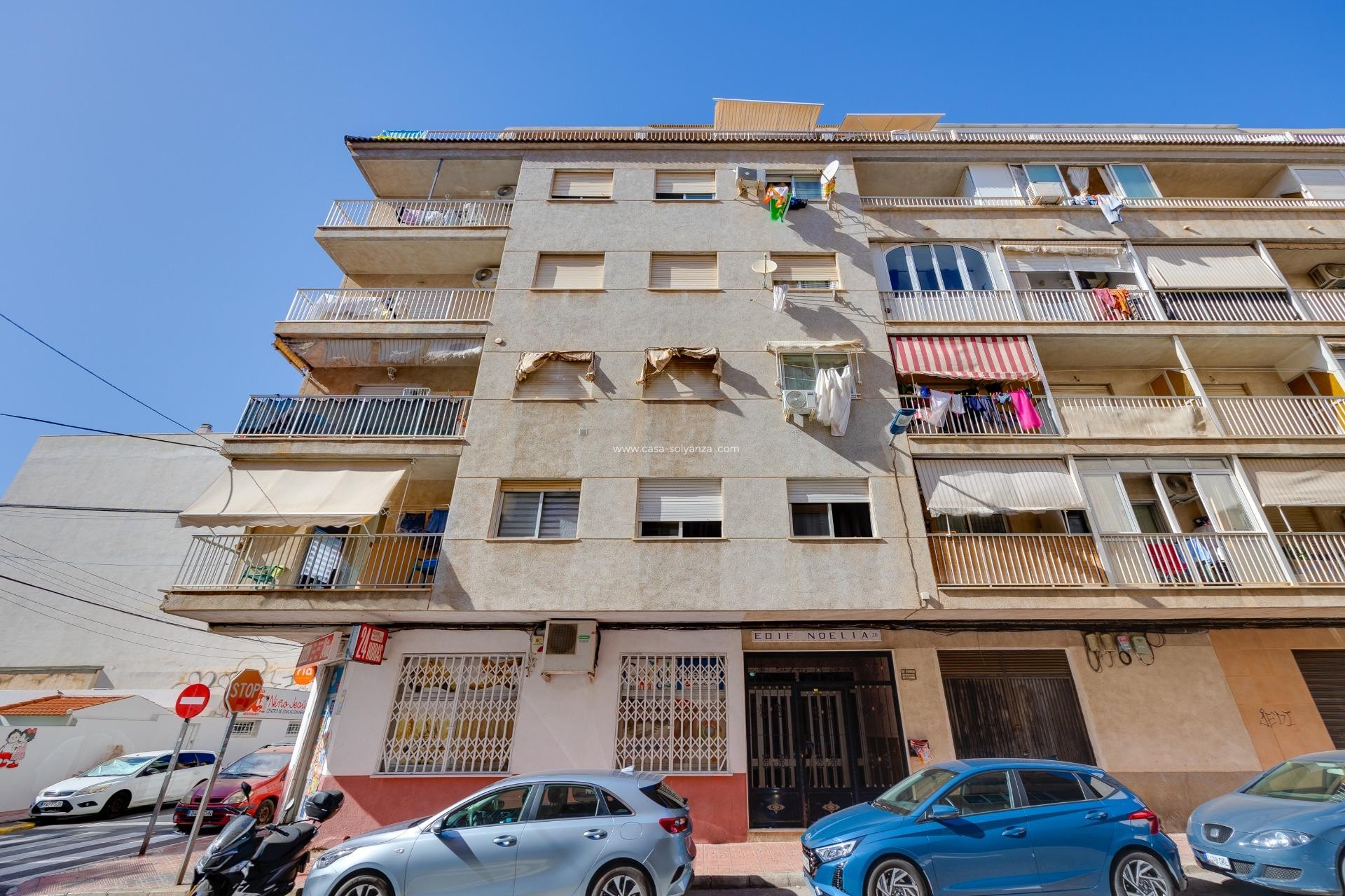 Revente - Appartement - Torrevieja - Center