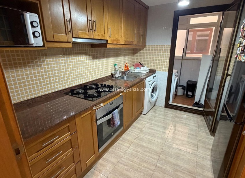 Revente - Appartement - Torrevieja - Center
