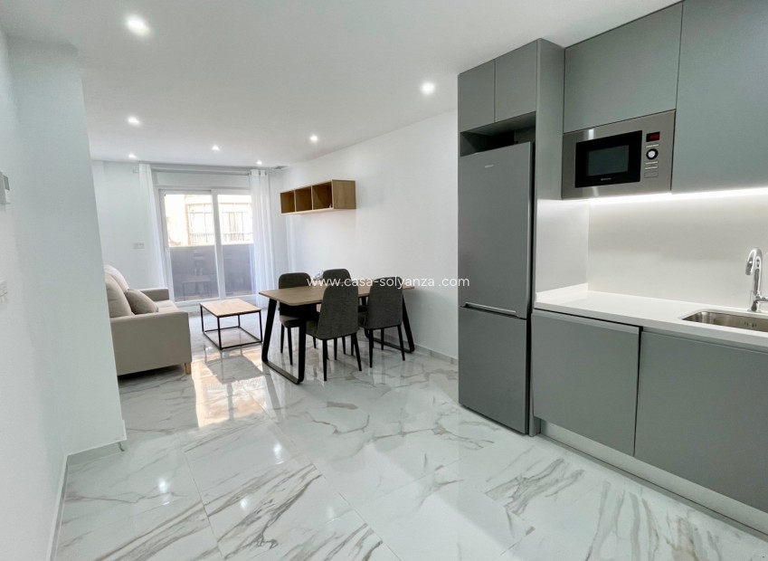 Revente - Appartement - Torrevieja - Center