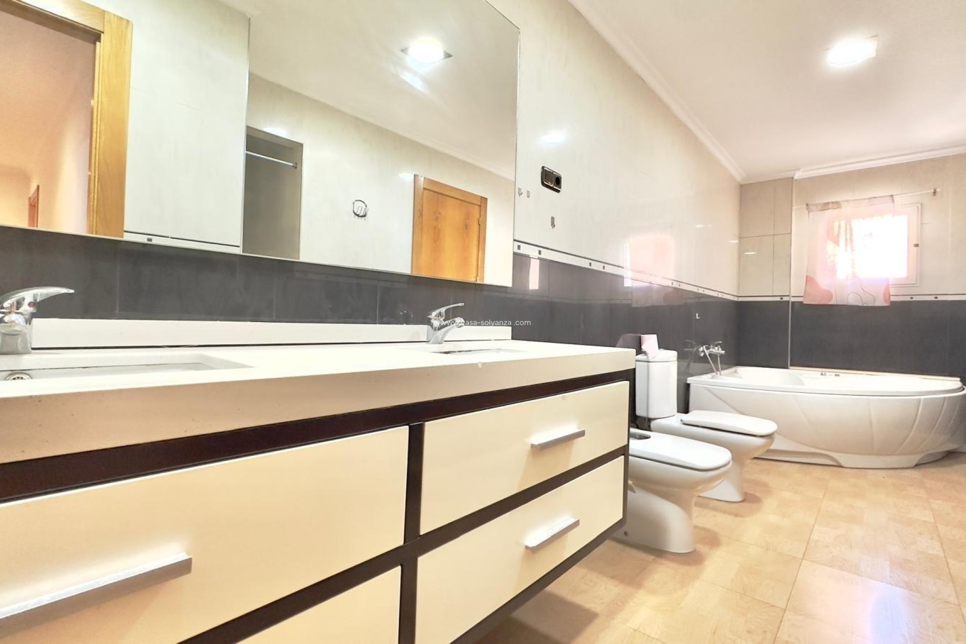 Revente - Appartement - Torrevieja - Center