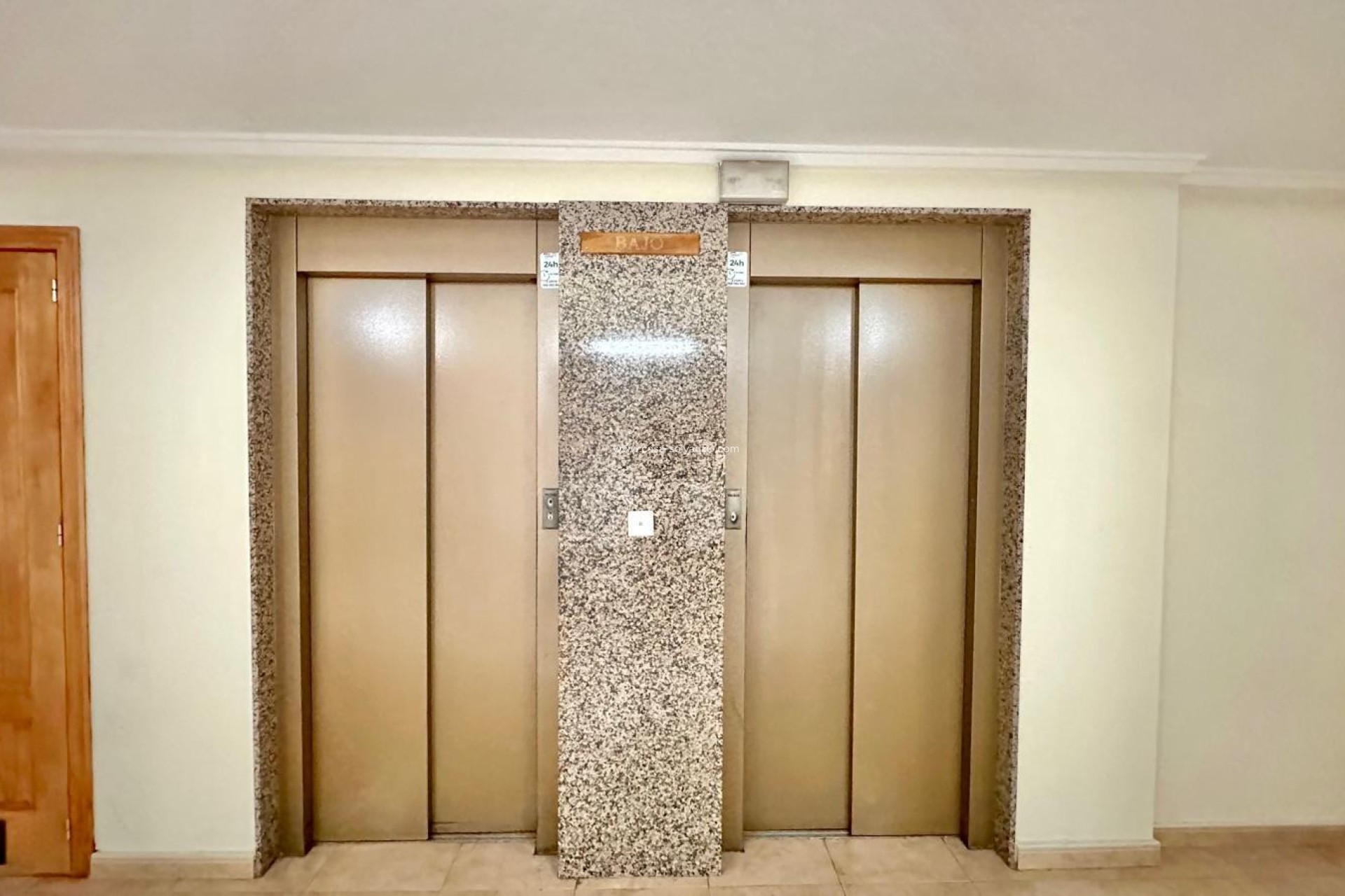 Revente - Appartement - Torrevieja - Center