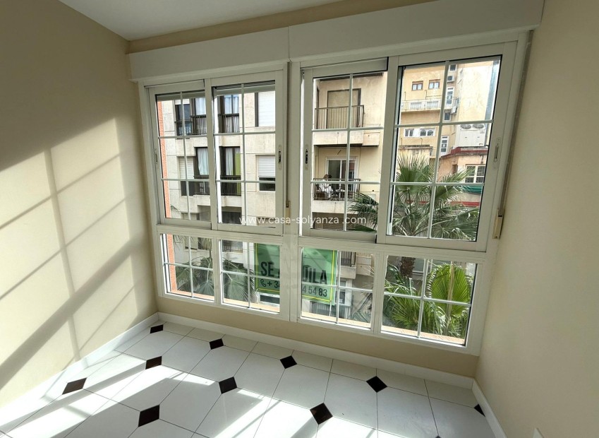 Revente - Appartement - Torrevieja - Center