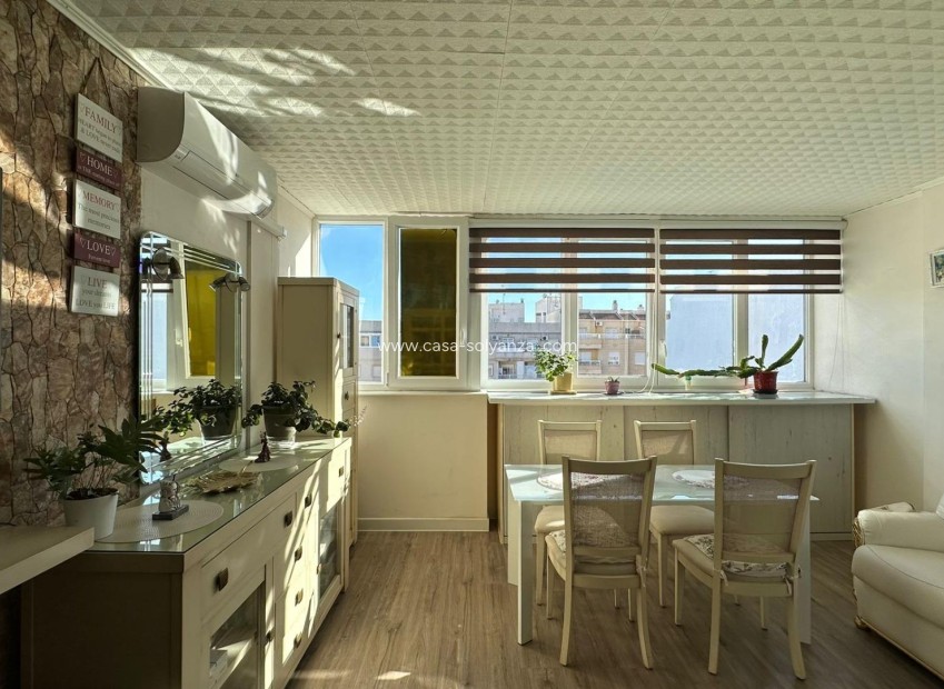 Revente - Appartement - Torrevieja - Center