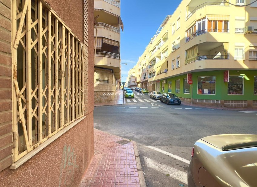 Revente - Appartement - Torrevieja - Center