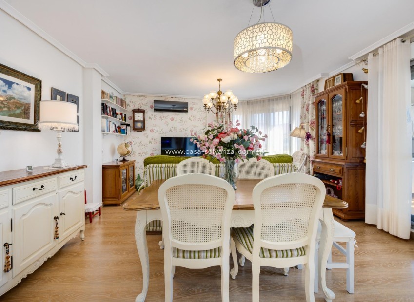 Revente - Appartement - Torrevieja - Center