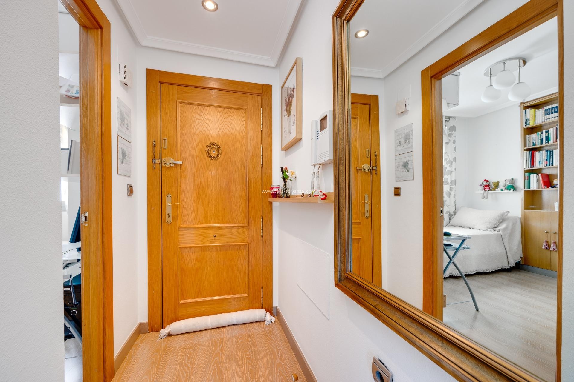 Revente - Appartement - Torrevieja - Center