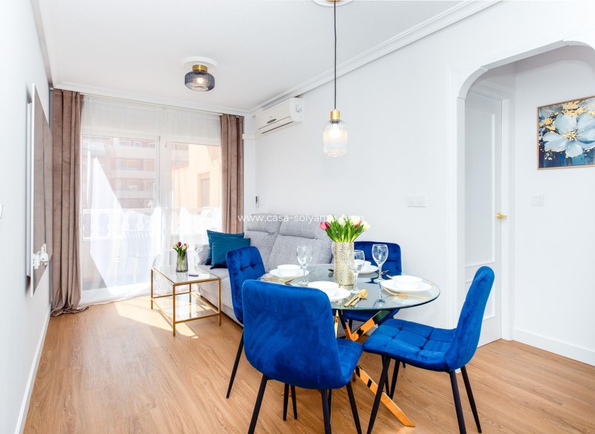 Revente - Appartement - Torrevieja - Center