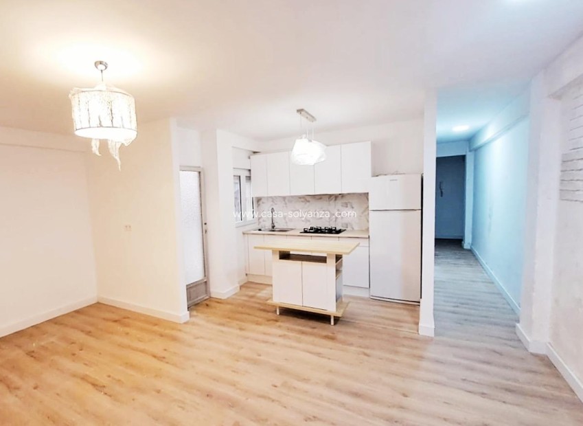 Revente - Appartement - Torrevieja - Center