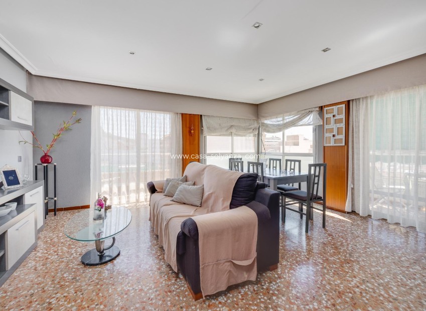 Revente - Appartement - Torrevieja - Center