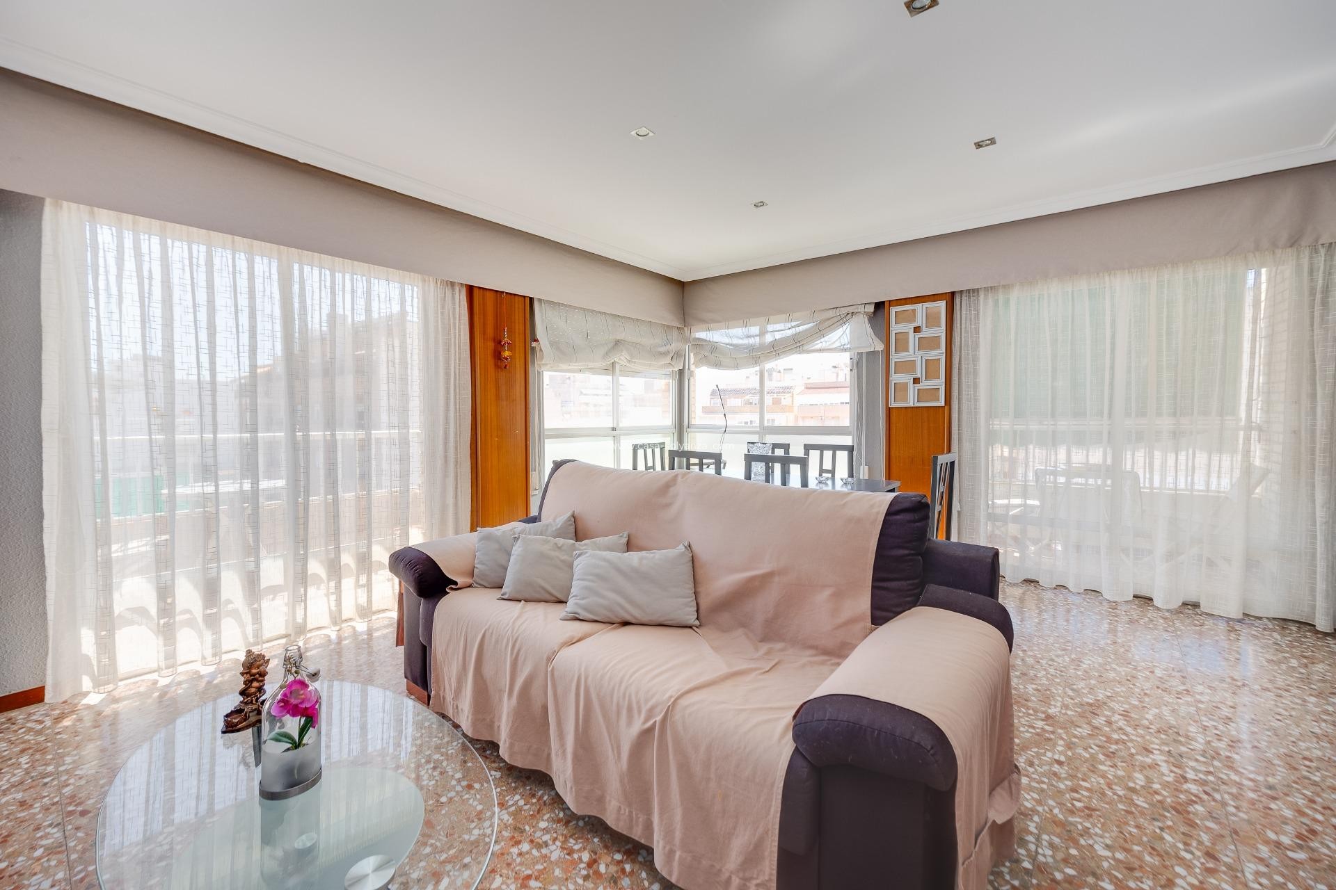 Revente - Appartement - Torrevieja - Center