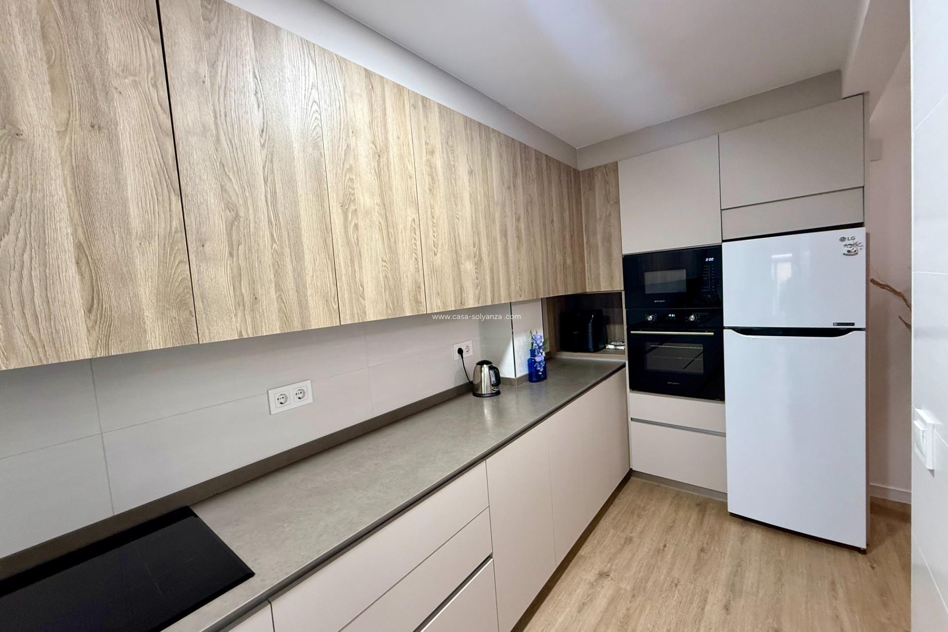 Revente - Appartement - Torrevieja - Center