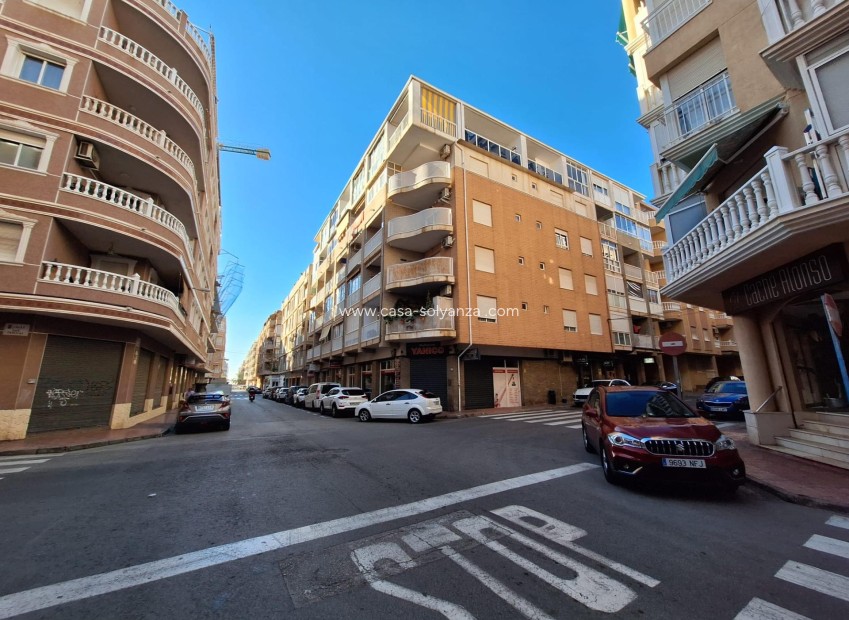 Revente - Appartement - Torrevieja - Center